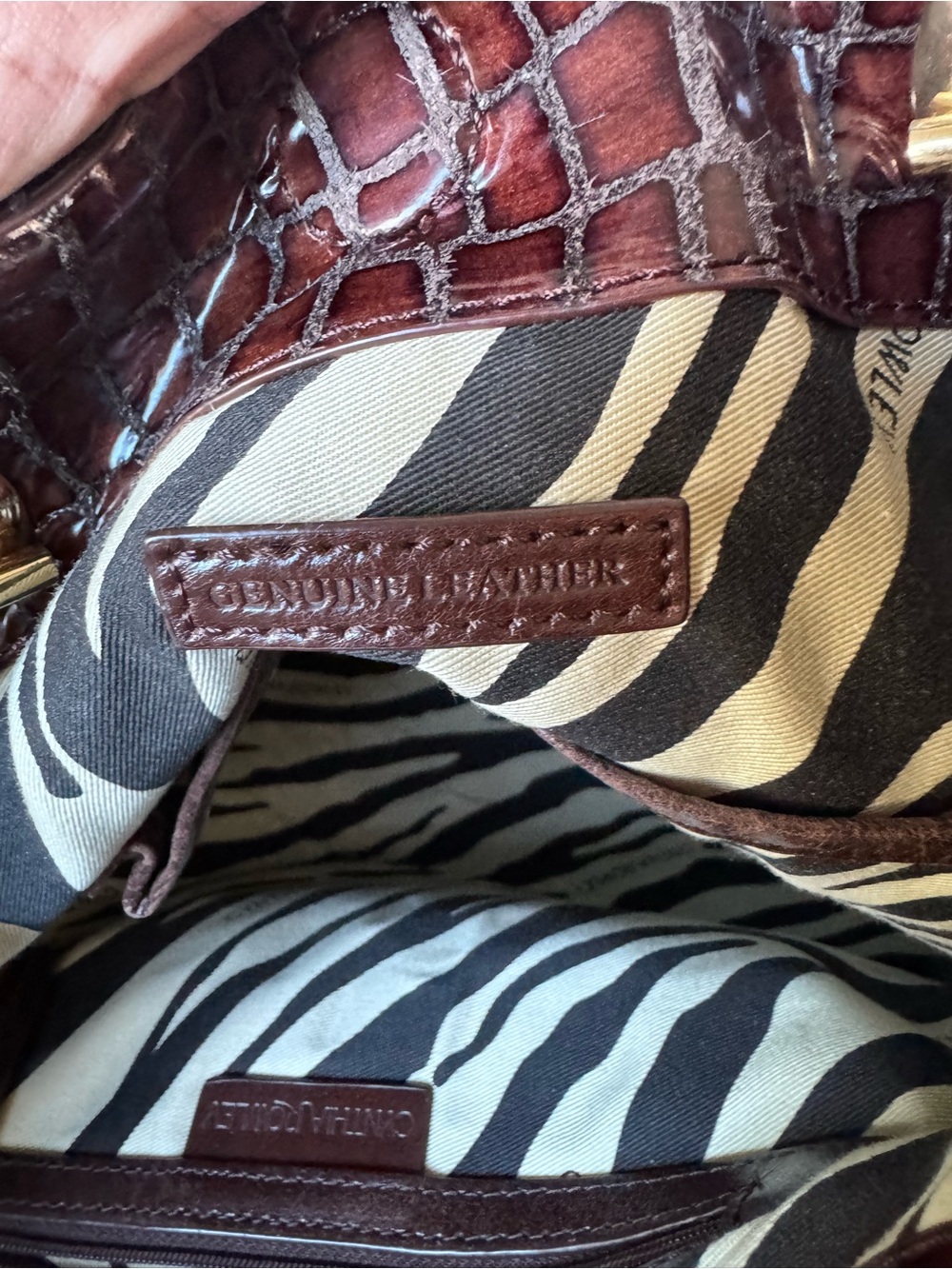 Cynthia Rowley Brown Genuine Leather Croc-Embossed Large Tote with Gold Hardware - Picture 8 of 16